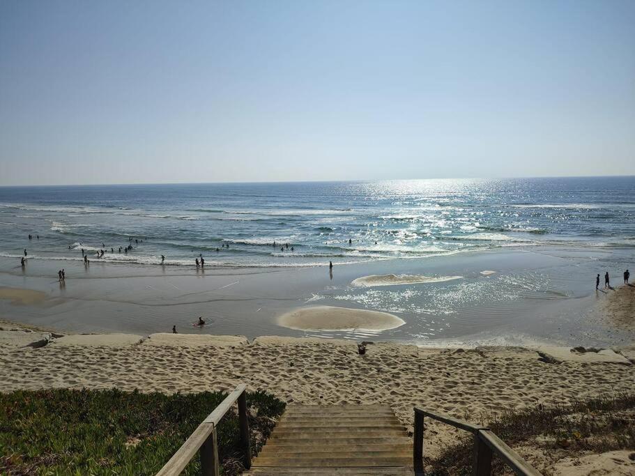 Casa De Praia Acolhedora/ Cosy Beach House Marinha das Ondas Exterior photo